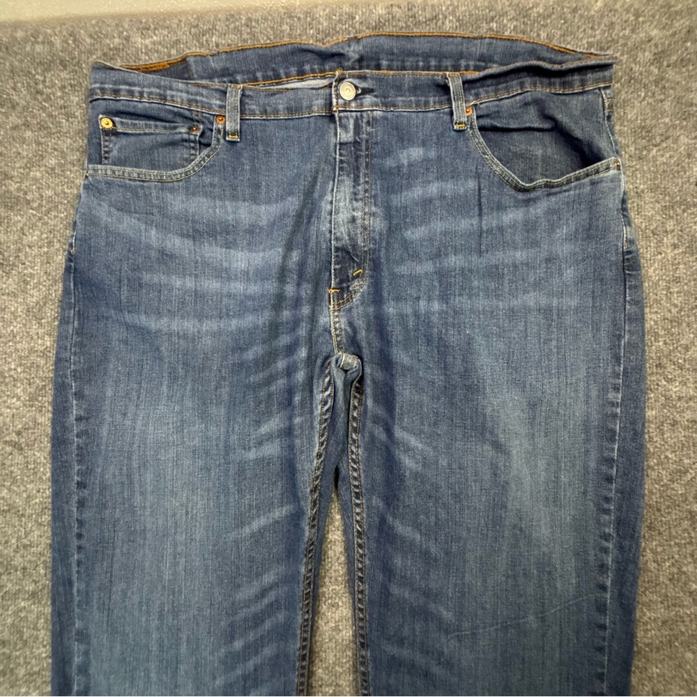 Levi's 559 Blue Jeans Men's 40x30 (40x30 fit) Relaxed Straight Medium Wash - Picture 3 of 16